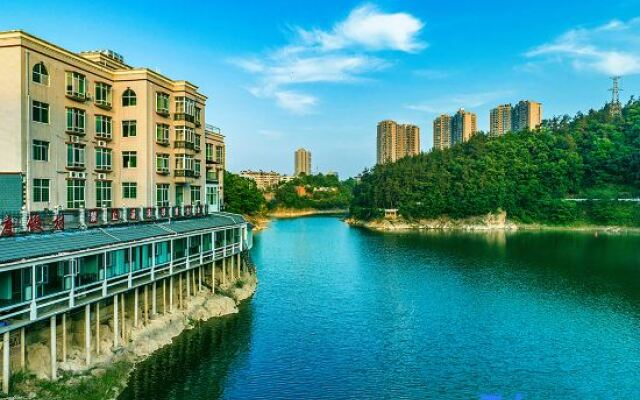 Xinhu B&B