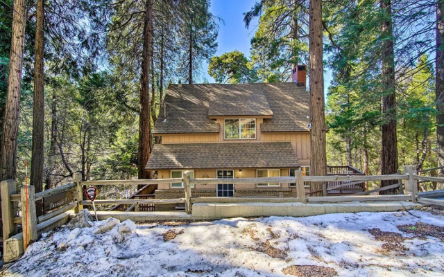 Stunning Getaway in Lake Arrowhead!