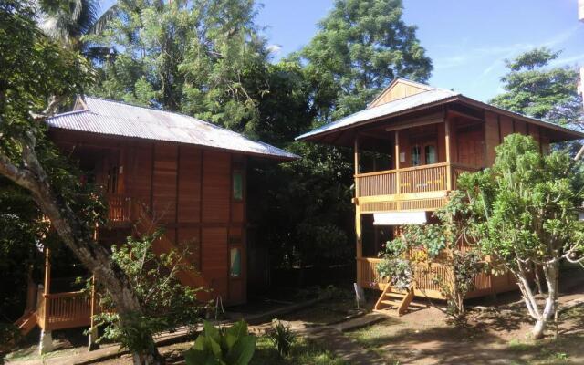 Bunaken Sea Garden Resort And Diving Center