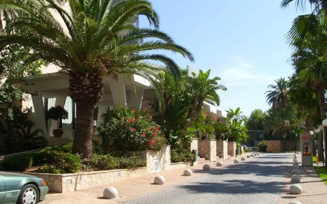 Apartamentos Montenova Playa