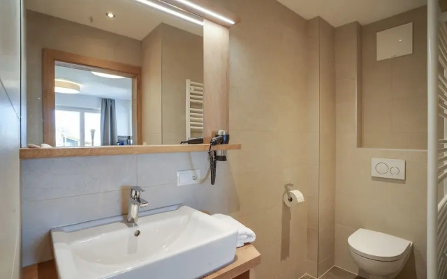 Inviting Flat in Hart With Fitness Room