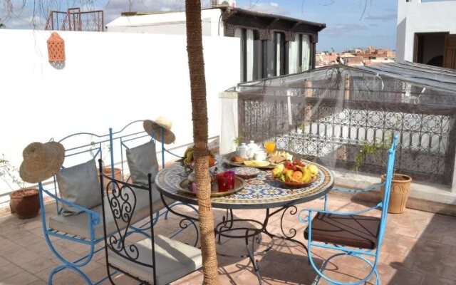 Riad Morocco Sky