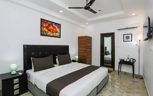 Collection O Residency Near Dwarka Sector 21 Metro Station