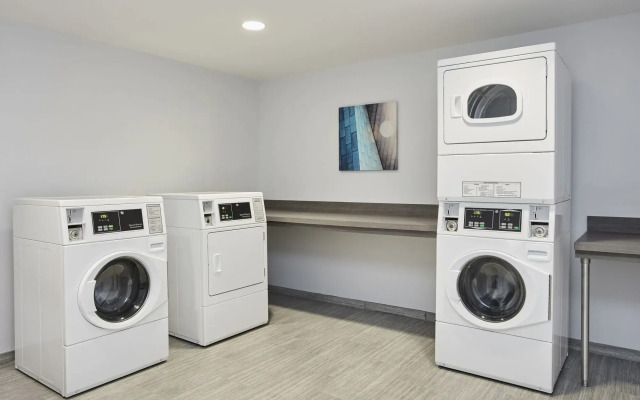 SpringHill Suites Milwaukee Downtown