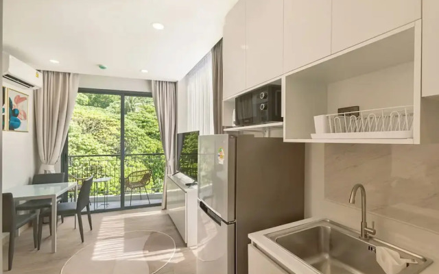 One bedroom Palmetto Condo Karon A 607