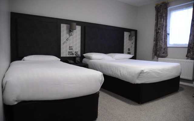 Hibernian Hotel & Leisure Centre