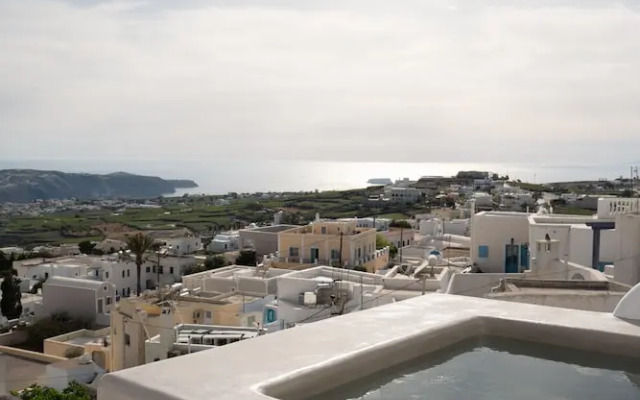 Valsamo Luxury Homes & Suites