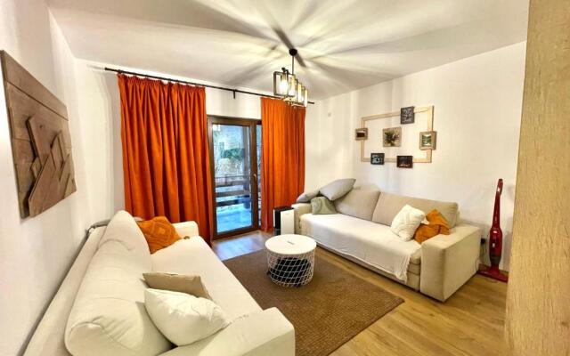 Pine Tree Residence