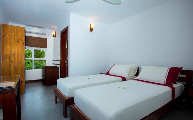 Ariston Dhangethi Inn