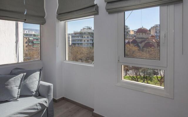 Beautiful apartment near Acropolis by GHH