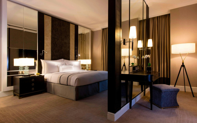 The Ritz-Carlton, Kuala Lumpur – Guest Rooms – Kuala Lumpur