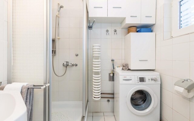 Awesome Home in Veprinac With Wifi and 1 Bedrooms