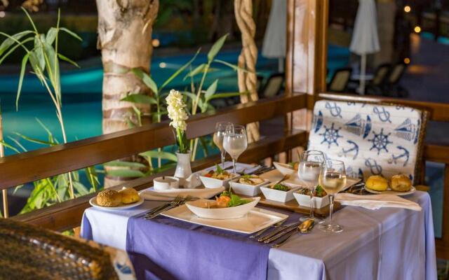Royal Dragon Hotel – All Inclusive