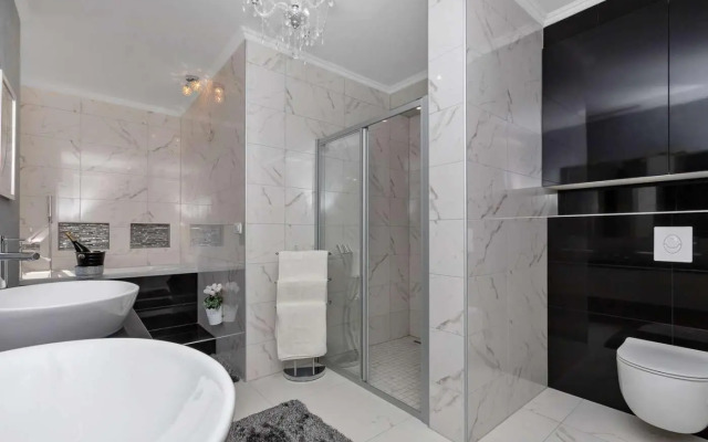 Luxurious Apartment Nino