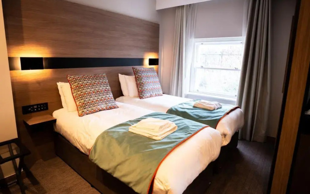 Merit Kensington Hotel