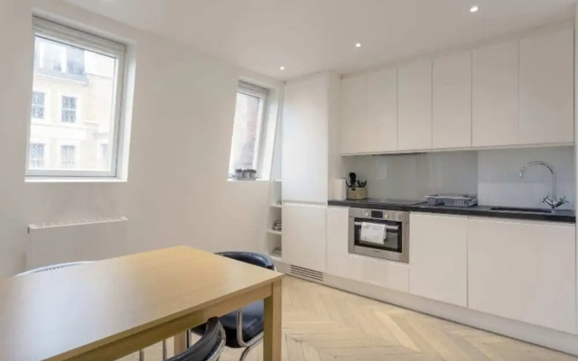 Elegant 1 Bedroom Apartment in South Kensington