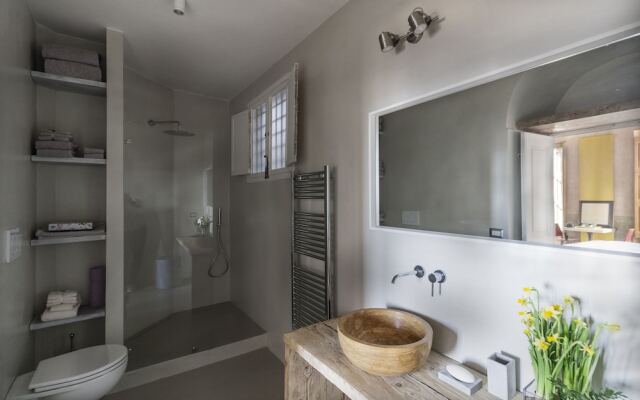 TROTULA CHARMING HOUSE - Julius Studio