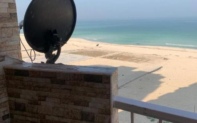 Family Condo With Panoramic Sea View 1