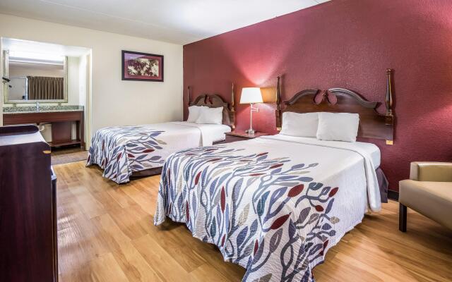 Red Roof Inn Caryville