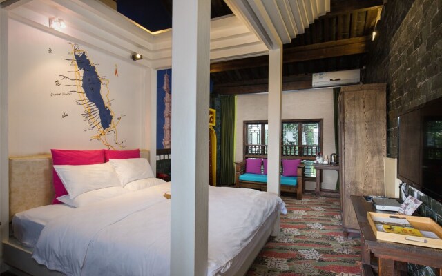 Blossom Hill Inn Lijiang