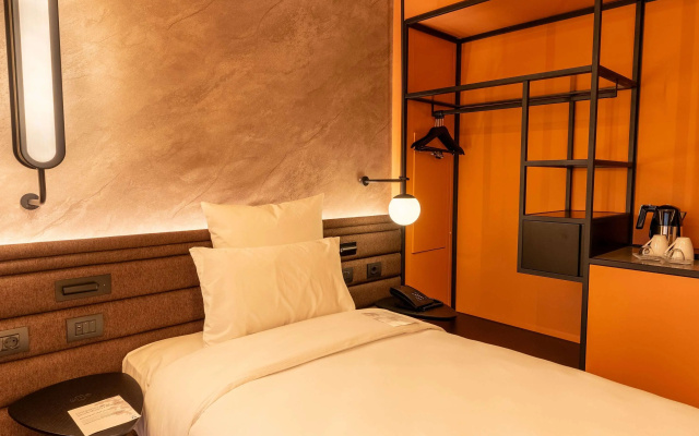 Novotel Istanbul Bomonti - Image 6