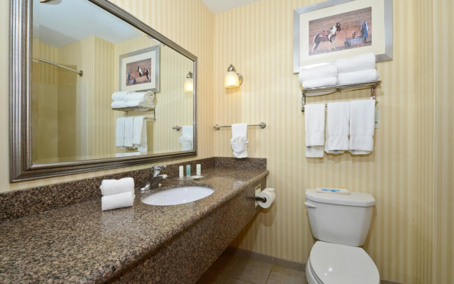 Comfort Suites Lancaster Amish Country