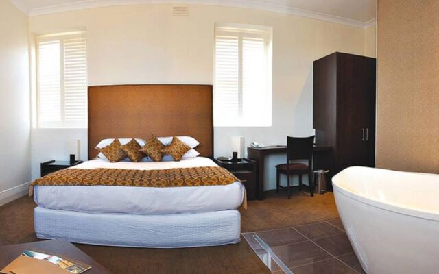 Vue Grand Hotel
