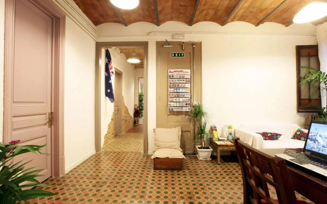 Primavera Hostel