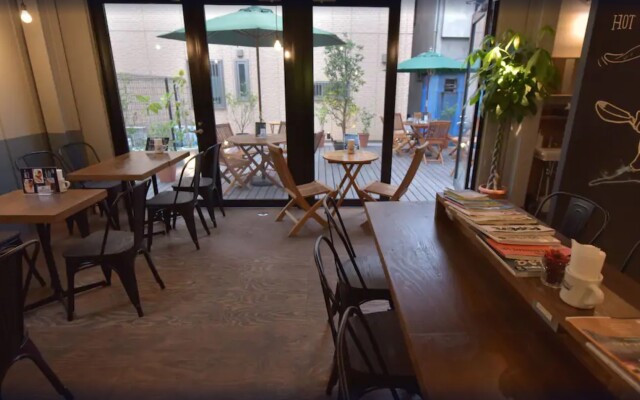 Chillulu Coffee & Hostel