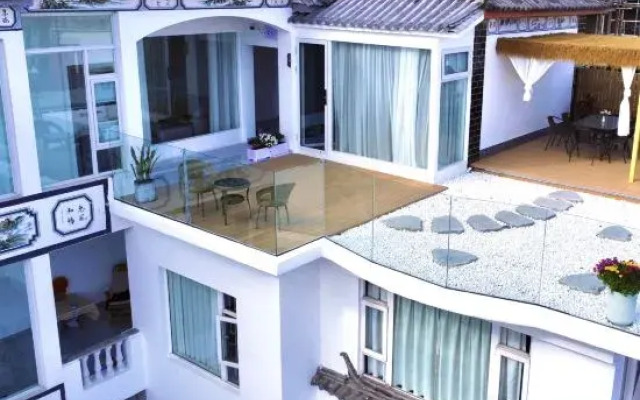 Dali Ruo Li Liang Xi homestay