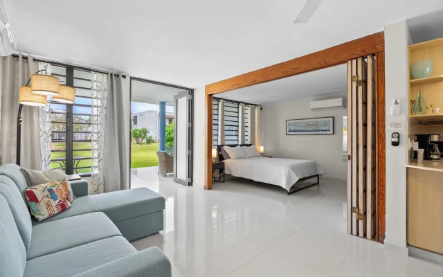 Playas Del Yunque Condo: Pool & Beach Access