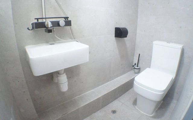 Tung Wo Guest House