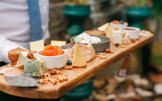 Hibernian Hotel & Leisure Centre