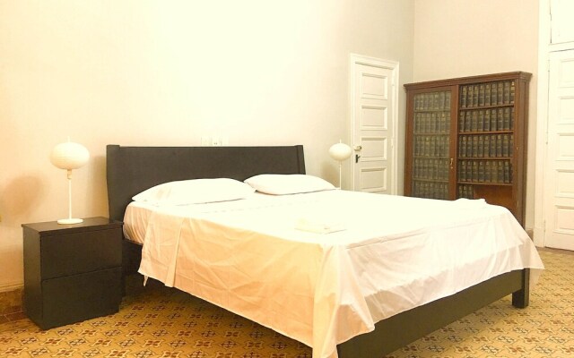 AHT Colonial Hostel