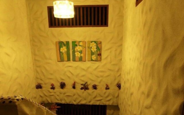 Plumeria Home