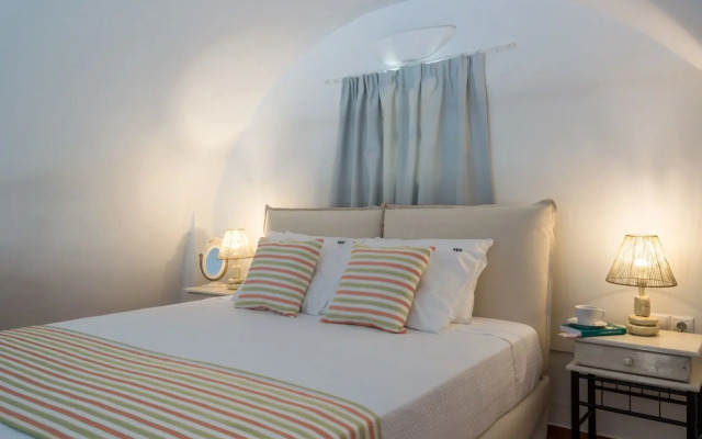 Black Diamond Suites - Adults Only
