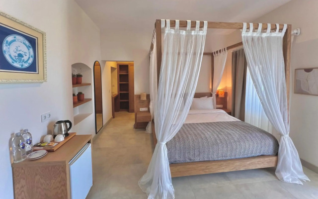 Lavinya Otel