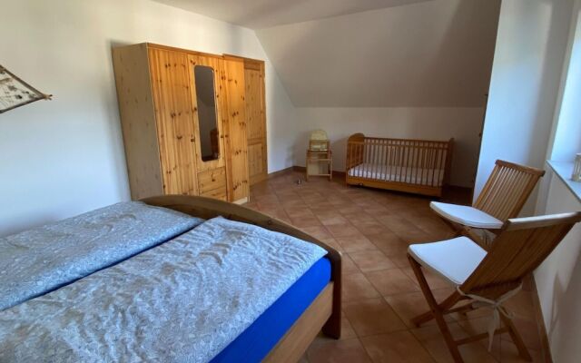 Inviting Apartment in Pruchten With Garden