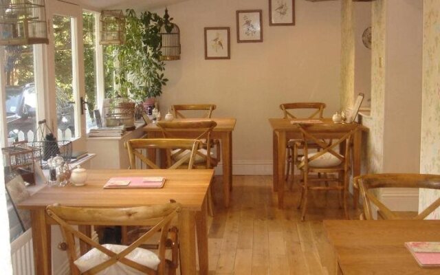Littlebank Guest House