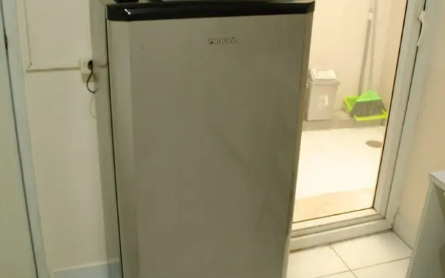 Comfy Studio Apartment At Aeropolis Residence Near Soetta