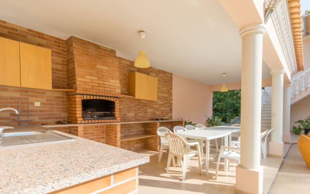 Villas2Go2 Alvor Villa