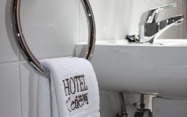 Hotel Cenera