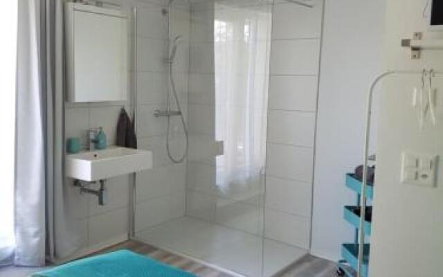 Lamana Apartments