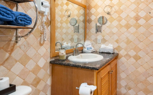 Studio Suite at Marina Cabo Plaza