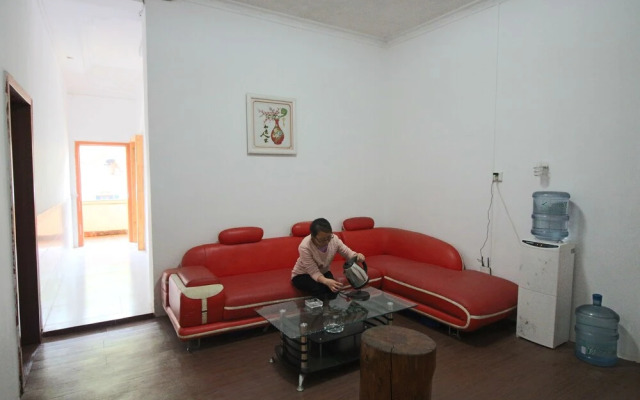 Red Apple Inn