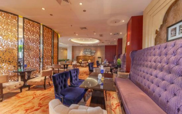 Zhonghe Hotel