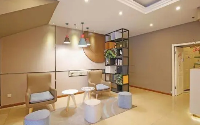 Homeinn Hotel (Chengdu Yulin Life Plaza Nijiashao Subway Station)