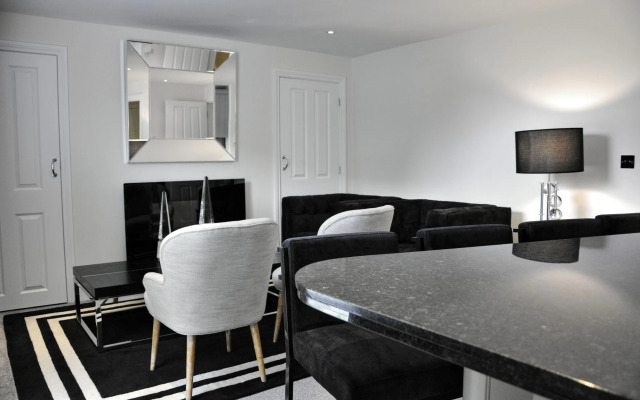 Pinnacle Residences - Cambridge