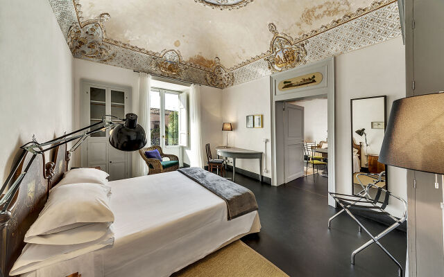 Palazzo Melfi Suite - Hotel