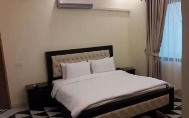 White Lodge